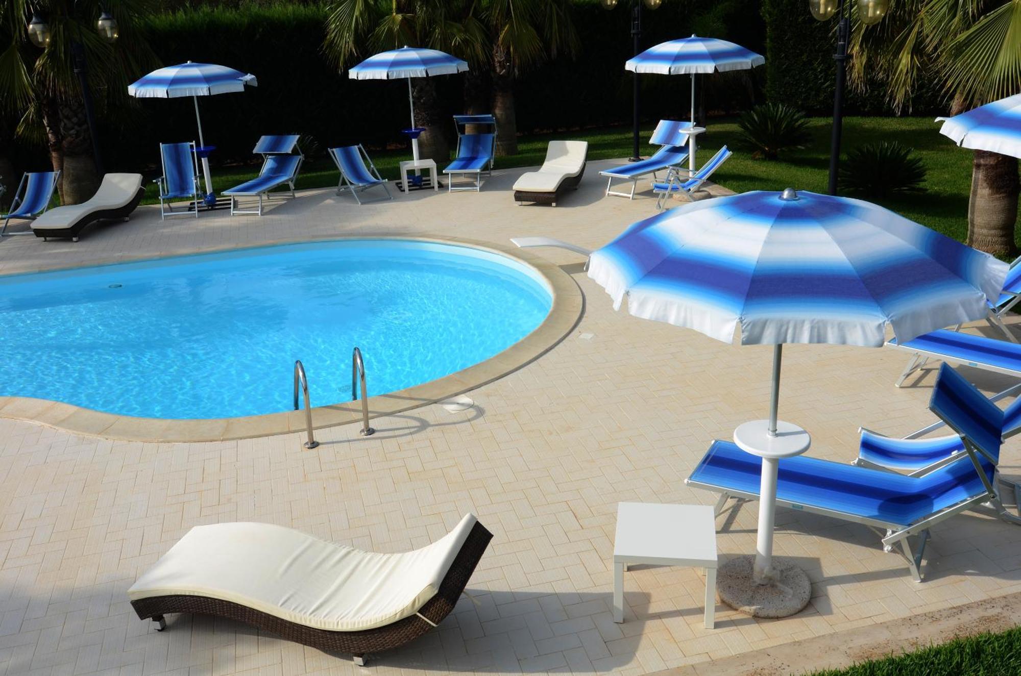 מאלייה B&B Villa Vittoria מראה חיצוני תמונה