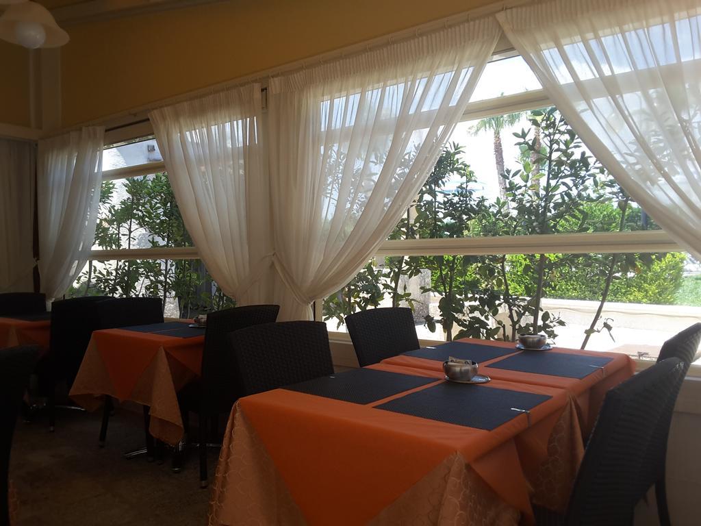 מאלייה B&B Villa Vittoria מראה חיצוני תמונה